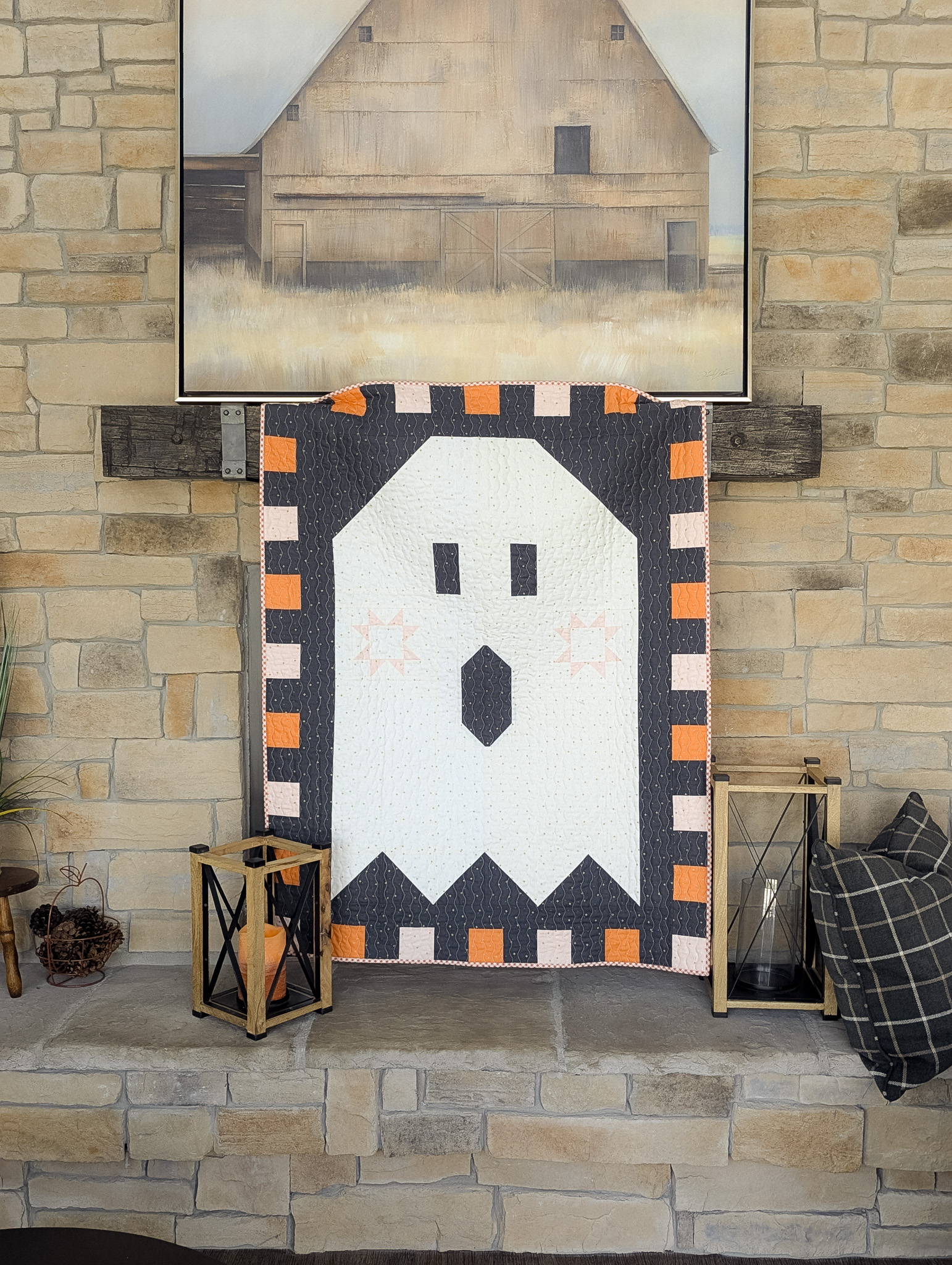 Cheeky ghost quilt using Sparkler fabrics