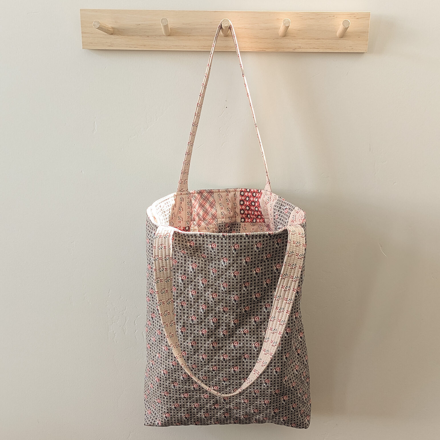 Riley Tote with Mansfield Park fabric