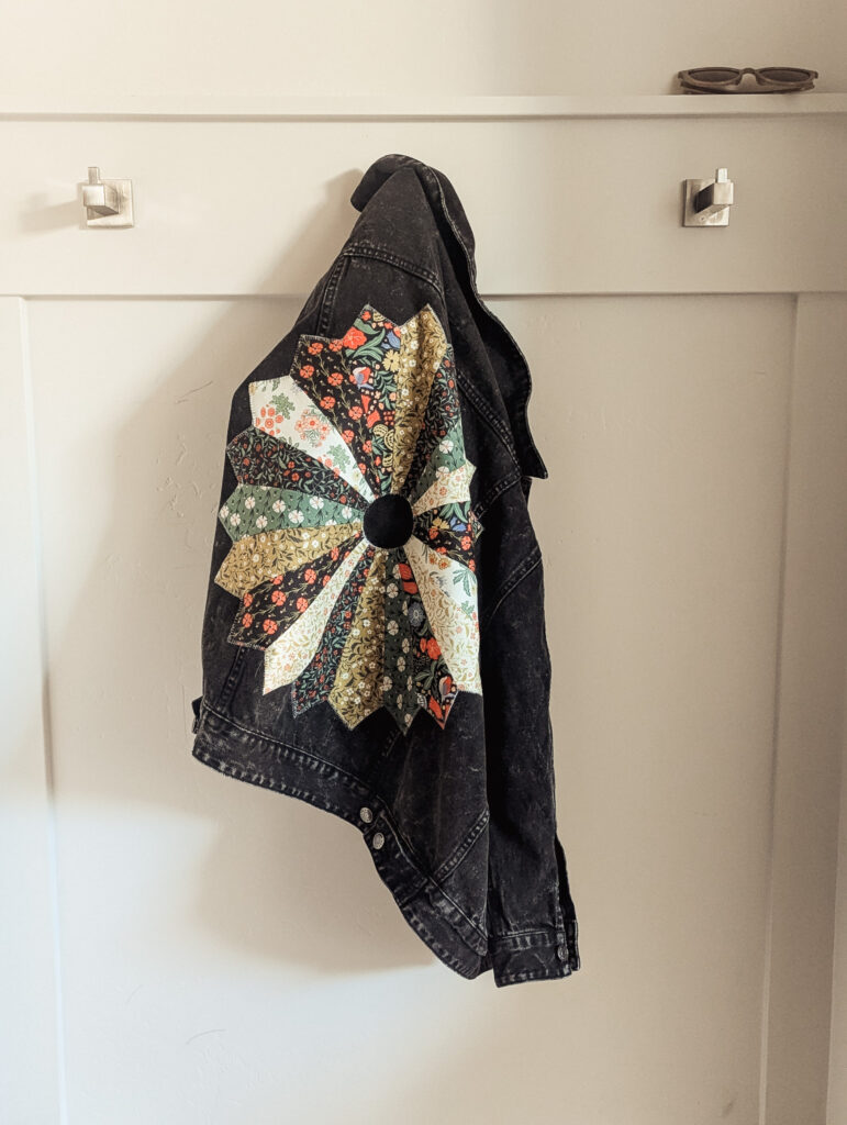 Dresden plate jacket by ritual quilt company using wanderlust fabric