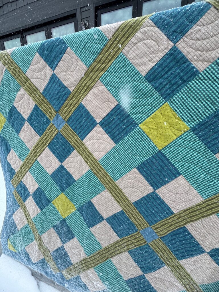 Stitcher's Flannel 

Argyle quilt pattern by Shannon Arnstein